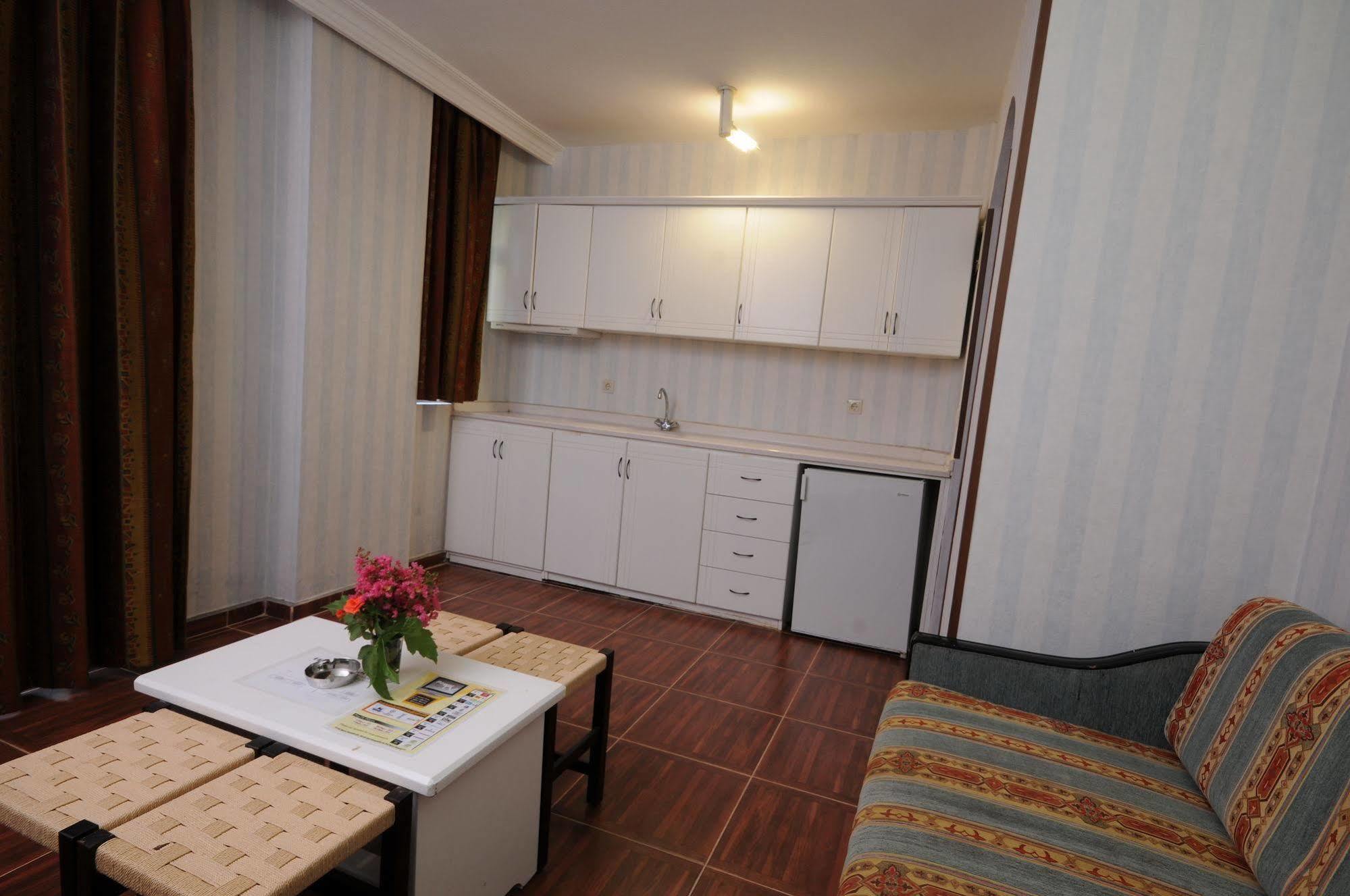 Exelsior Annex Aparthotel Μαρμαρίς Εξωτερικό φωτογραφία